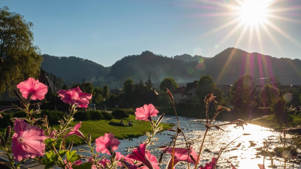 Fajne Chaty - Rodzinny Wypoczynek W Gorach Falsztyn ภายนอก รูปภาพ