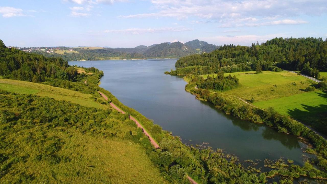 Fajne Chaty - Rodzinny Wypoczynek W Gorach Falsztyn ภายนอก รูปภาพ
