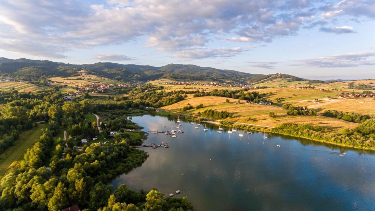 Fajne Chaty - Rodzinny Wypoczynek W Gorach Falsztyn ภายนอก รูปภาพ